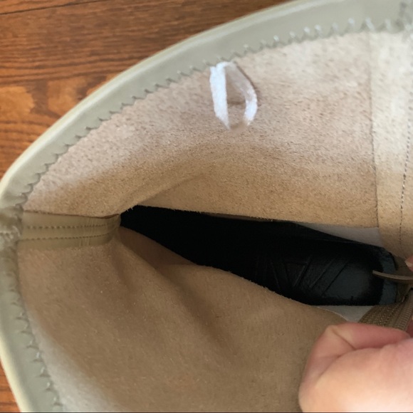 💗 3 for $20💗 Zara round toe low heel leather taupe gray boot - Picture 11 of 14